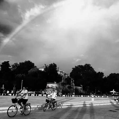 Penthouse With Roof Terrace With Jacuzzi Διαμέρισμα Ζαντάρ