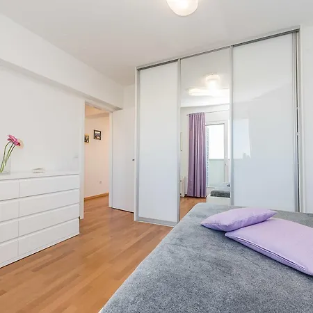 Penthouse With Roof Terrace With Jacuzzi Apartment Zadar
