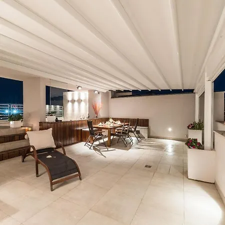 Penthouse With Roof Terrace With Jacuzzi * Zadar