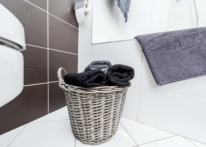 Penthouse With Roof Terrace With Jacuzzi